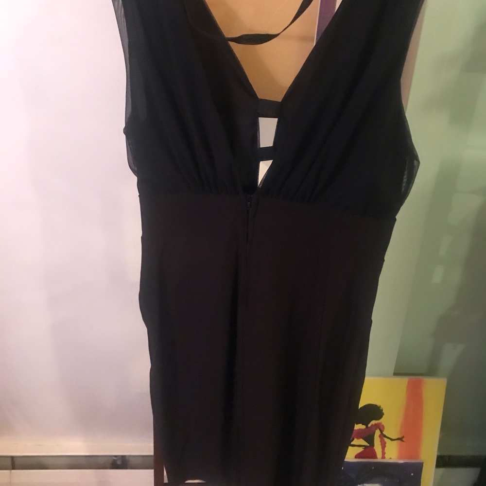 LBD - Picture 2 of 3